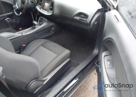 2017 Dodge Challenger Sxt из США, поврежденный, VIN 2C3CDZAG4HH639737